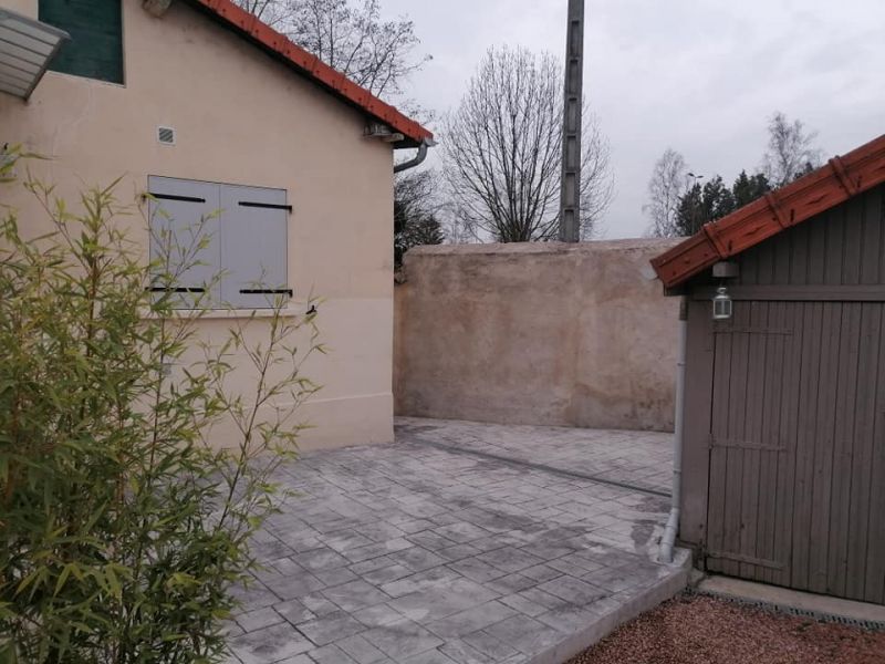 Chantier d'une terrasse empreinte sur Roanne